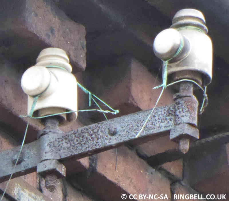Side Knob Top Insulator